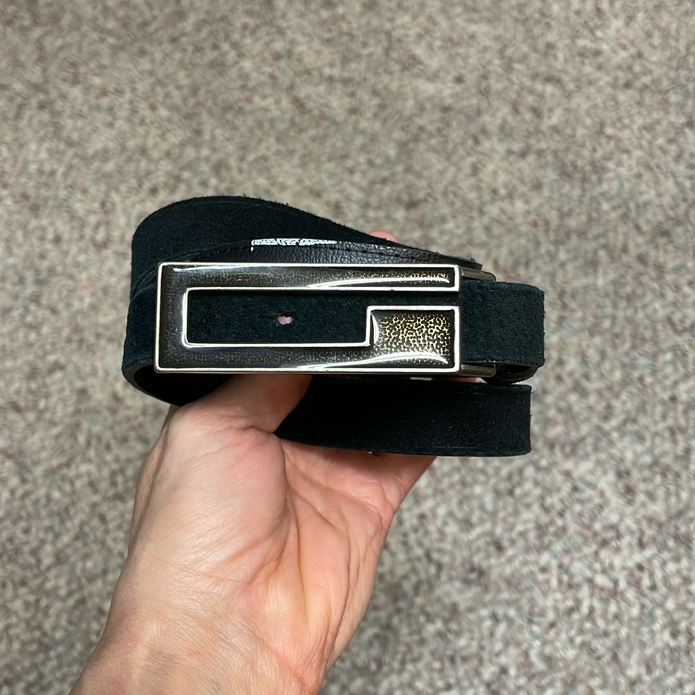 Leather g belt